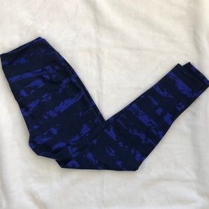 Gap fit leggings size medium